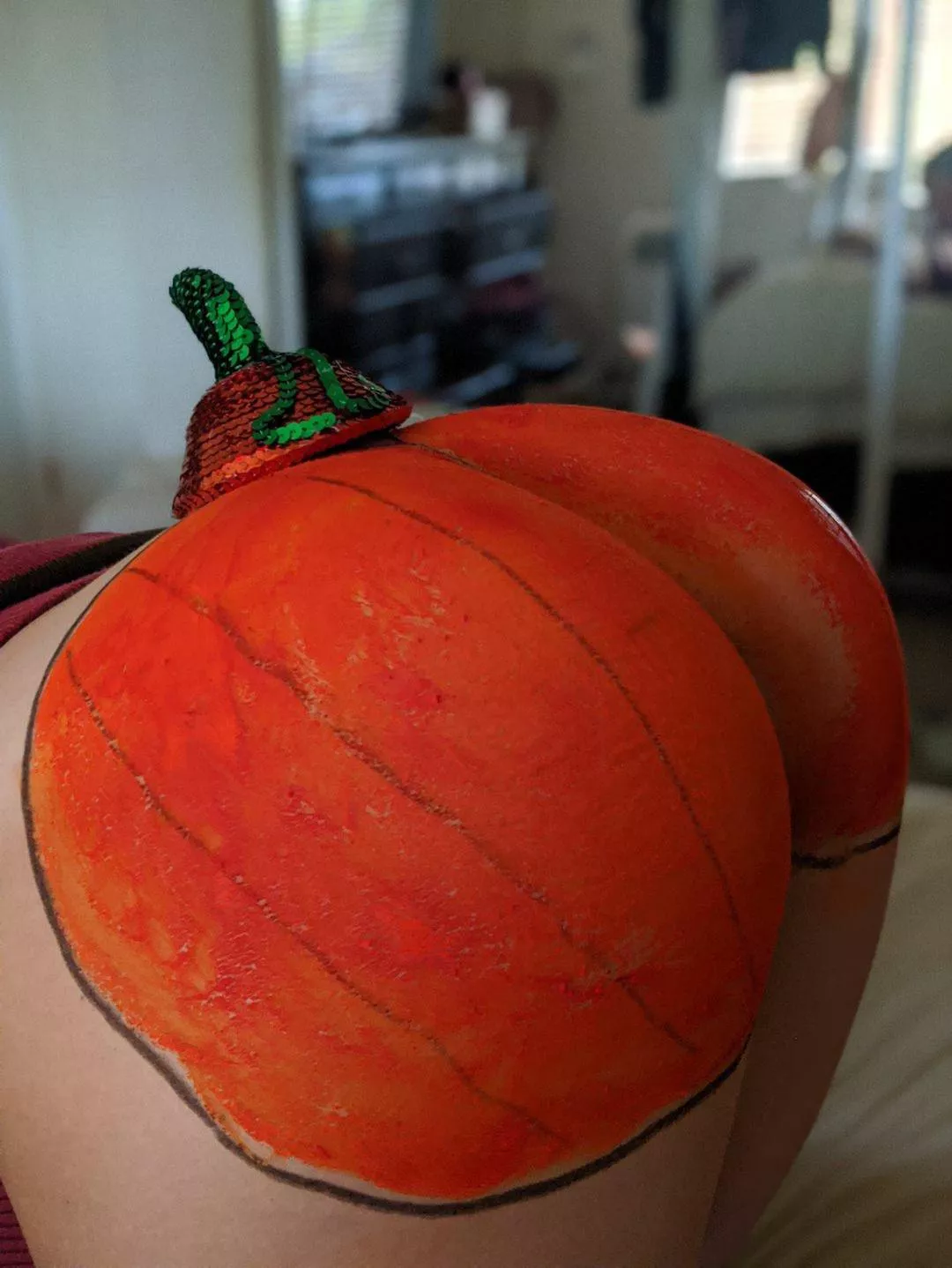 This MILF pumpkin just needs eyes and a mouthðŸŽƒðŸ˜ˆ