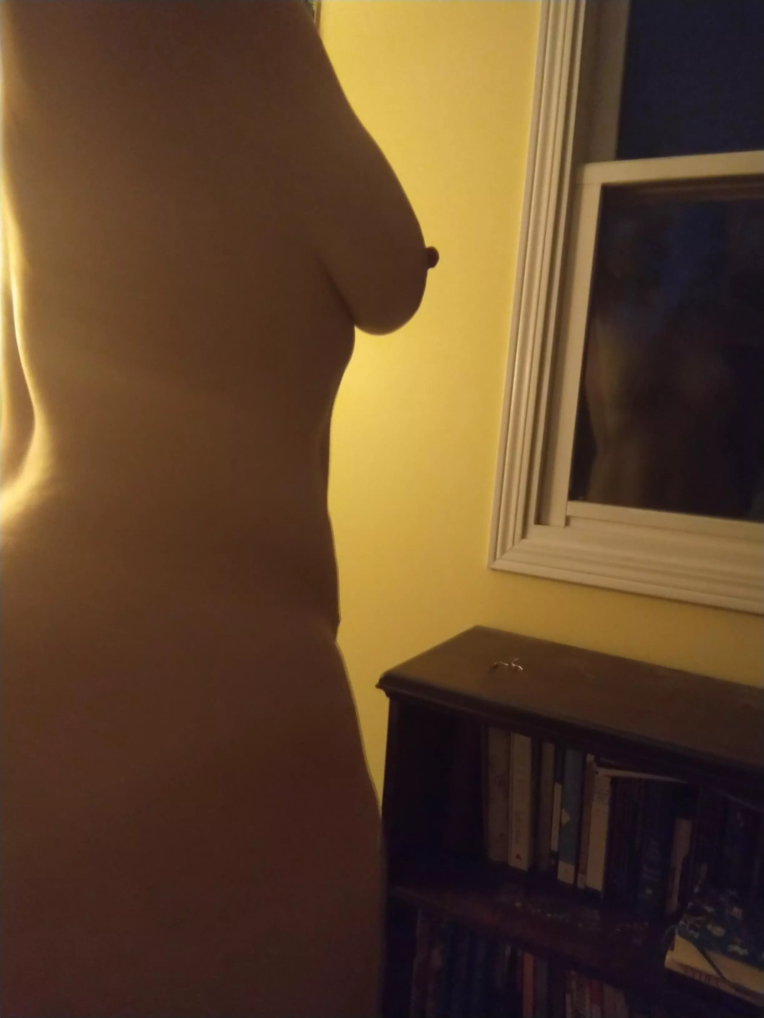 this view (female) [43]