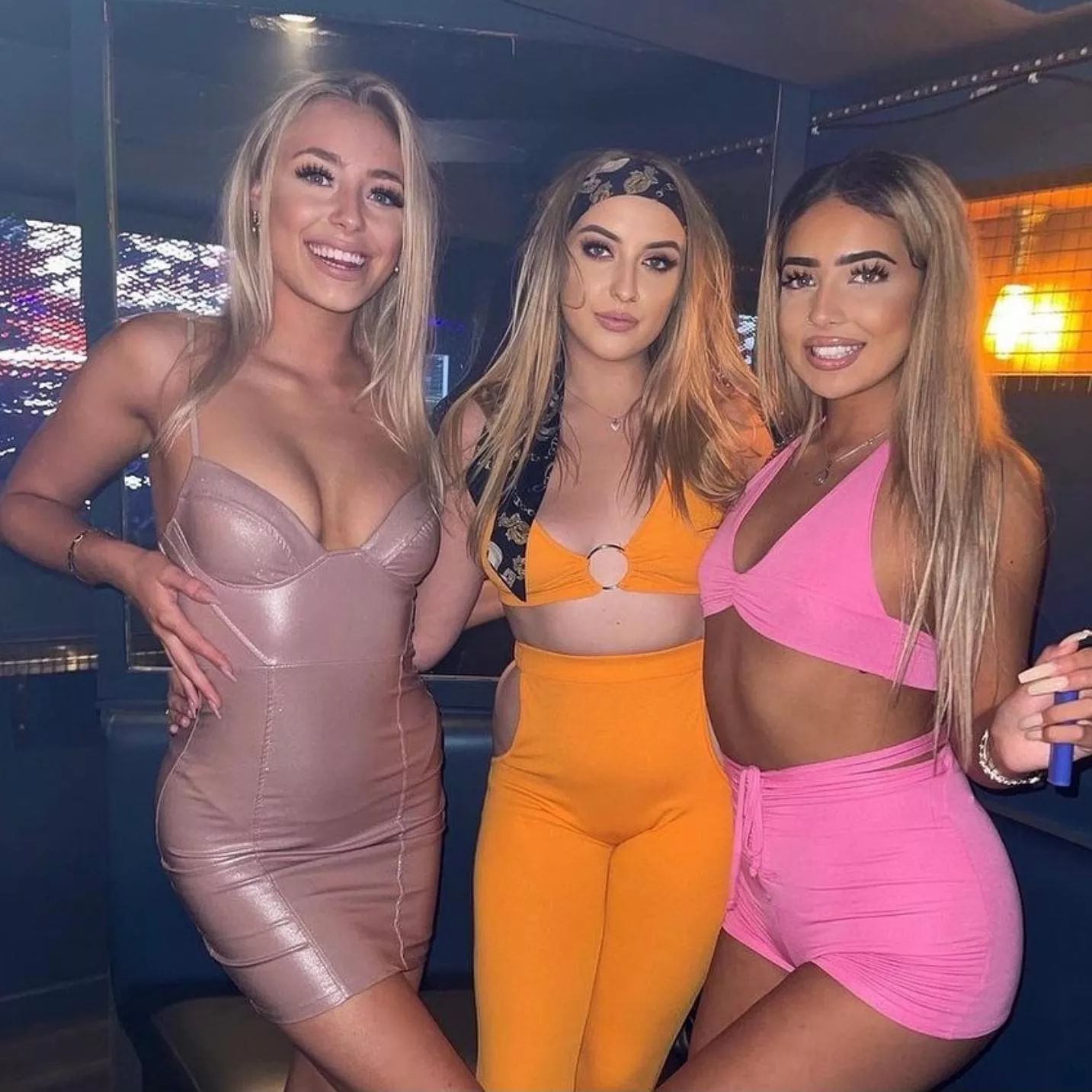 Three hot girls at the club [3]