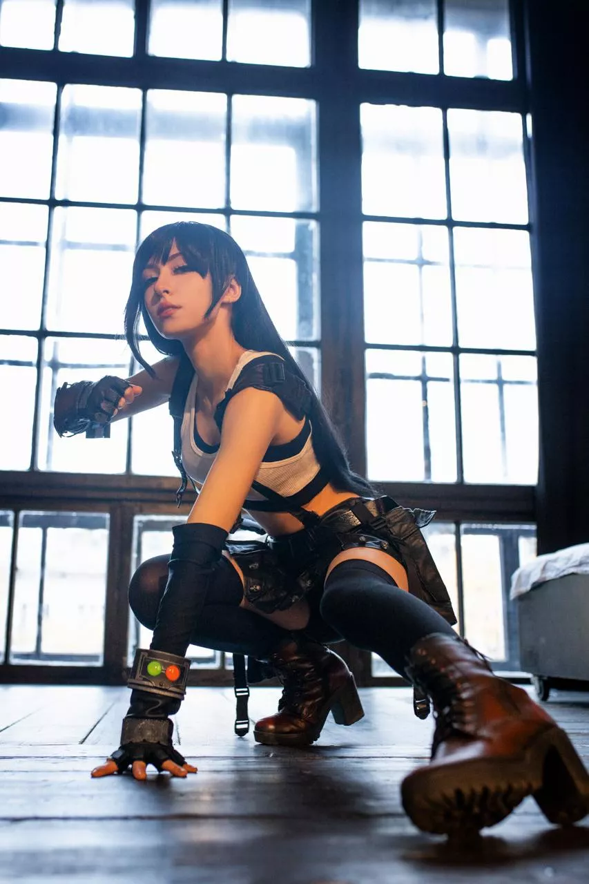 Tifa Lockhart by Dalowrell