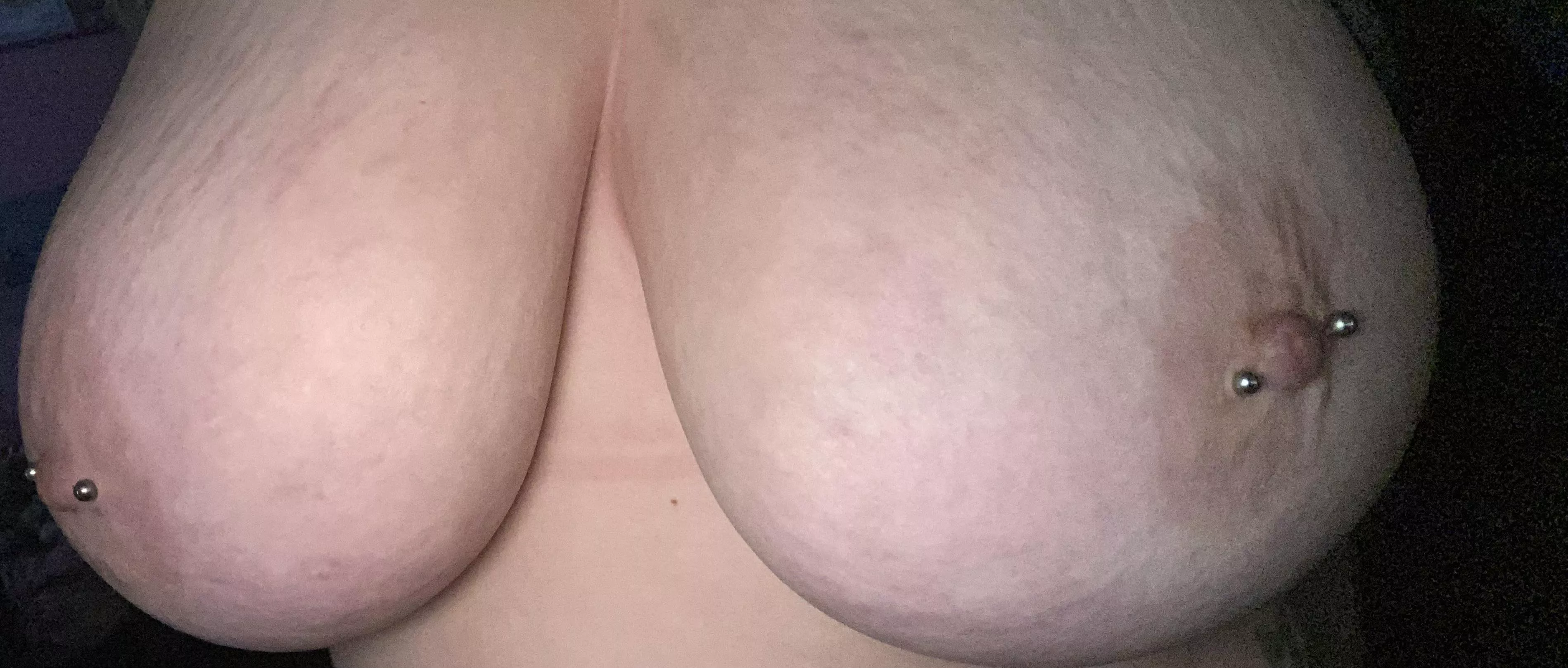 Titty Tuesday always make someone happy ðŸ’ (f) (OC)