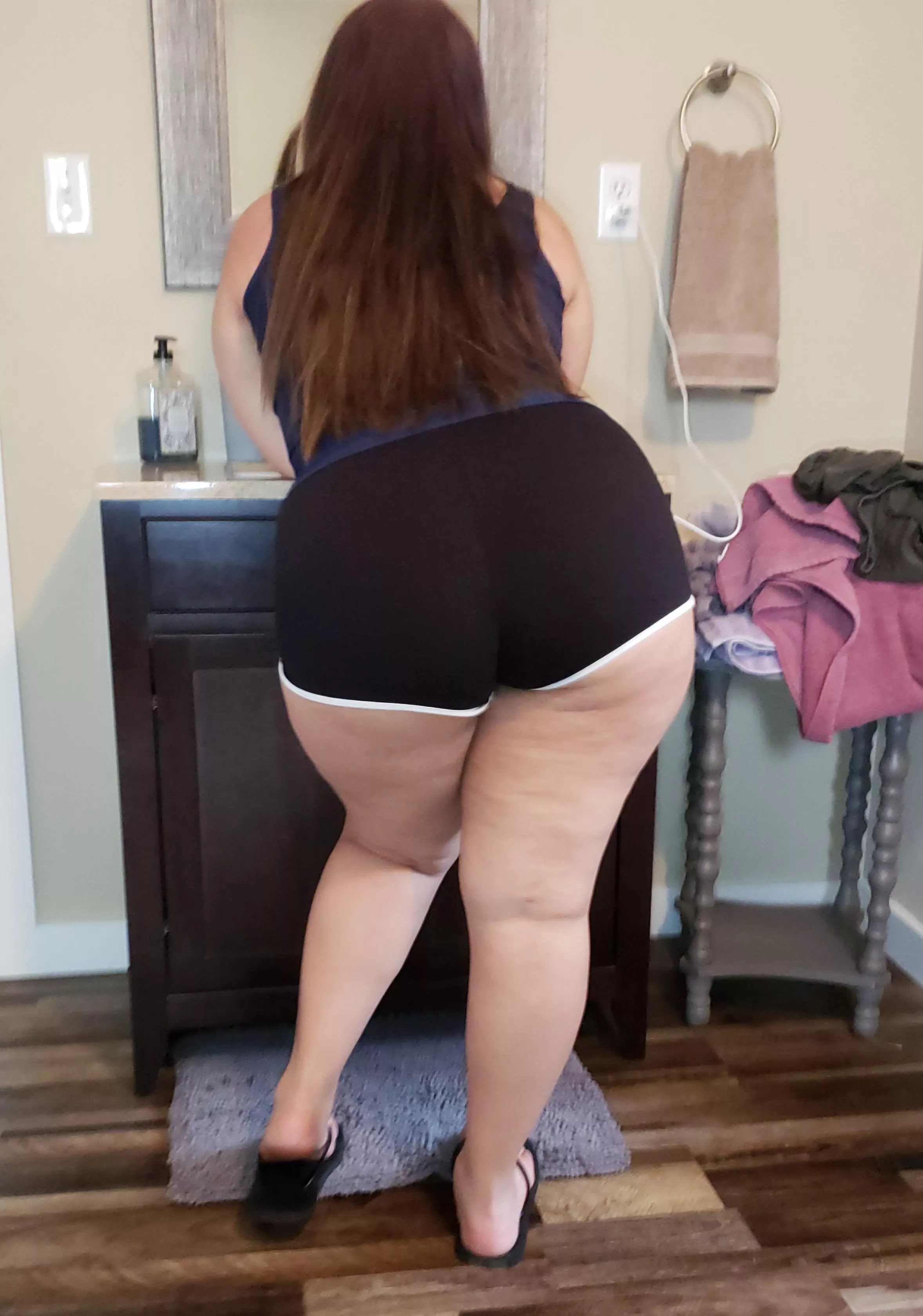 Trading Latina wife! Send sample to kik pnw0001 , no face required. No collectors , no fakes , no snapchat/OF content. Looking for thick and prefer latina as well