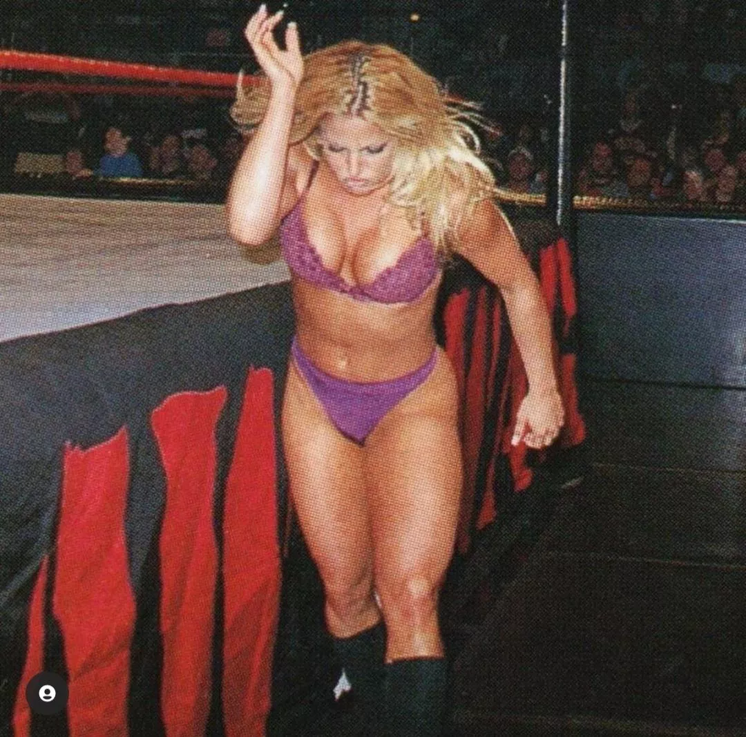 Trish Stratus