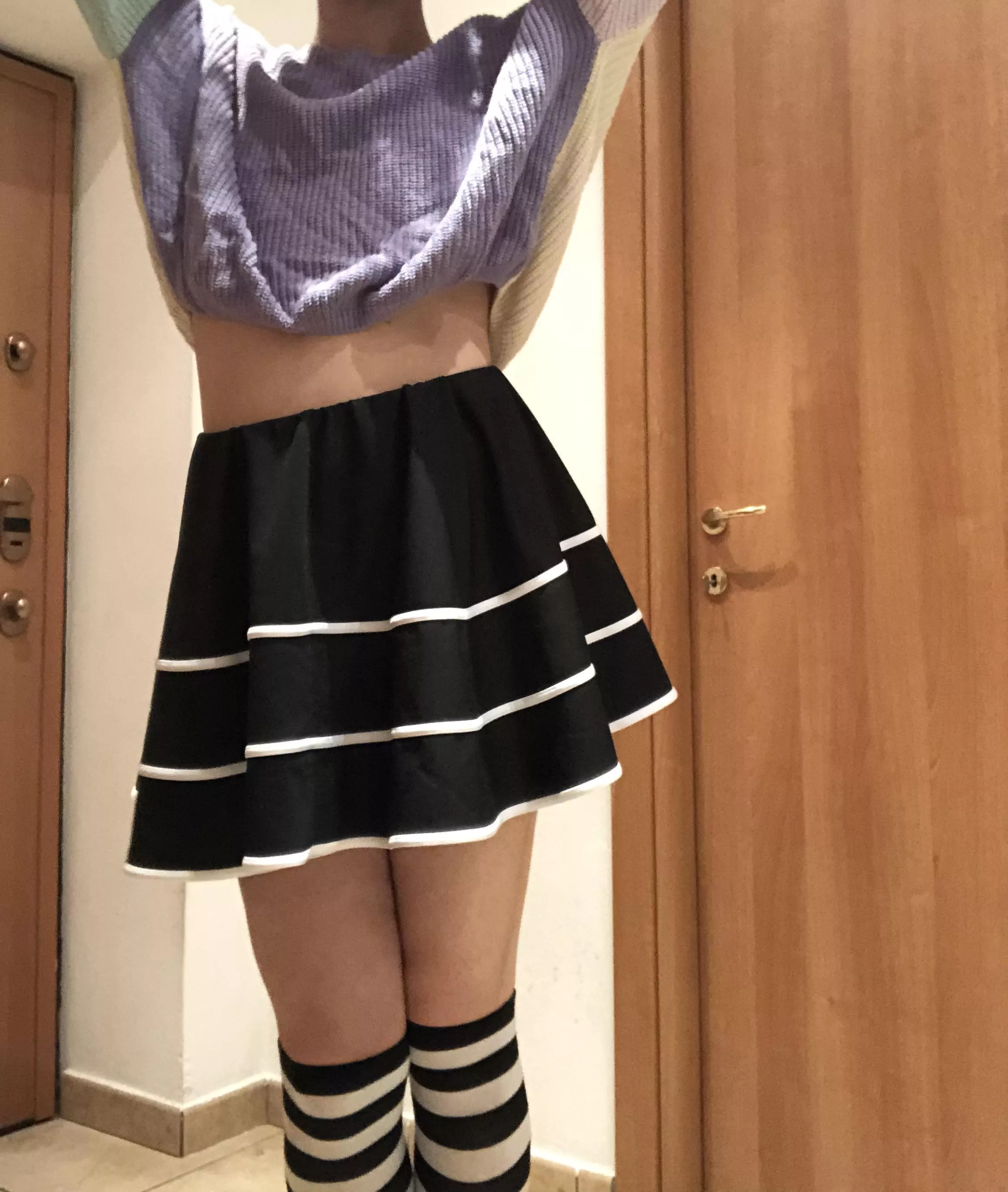 Trying some new outfits, Do you like this one?