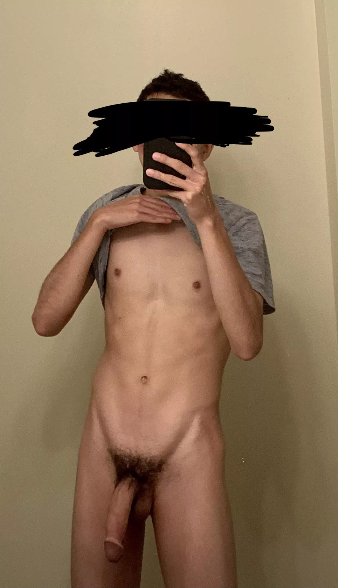 Twink looking for a dad or a boy