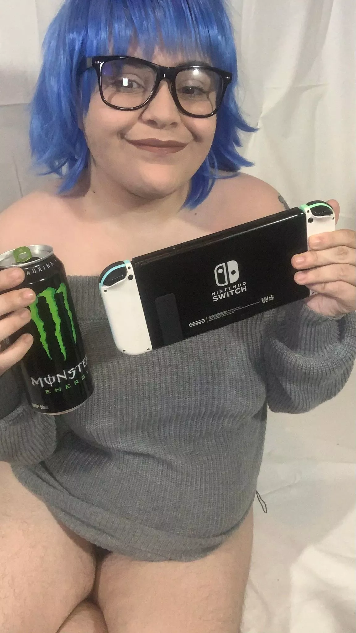 Ultimate Gamer Girl