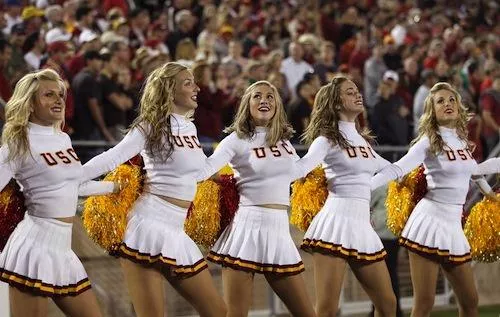 USC cheerleaders