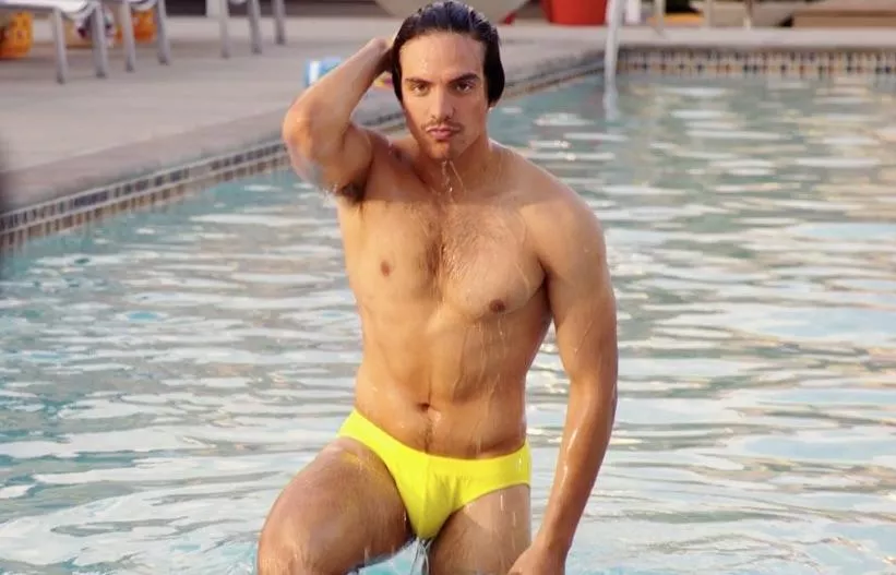 Vadhir Derbez in How to be a Latin Lover