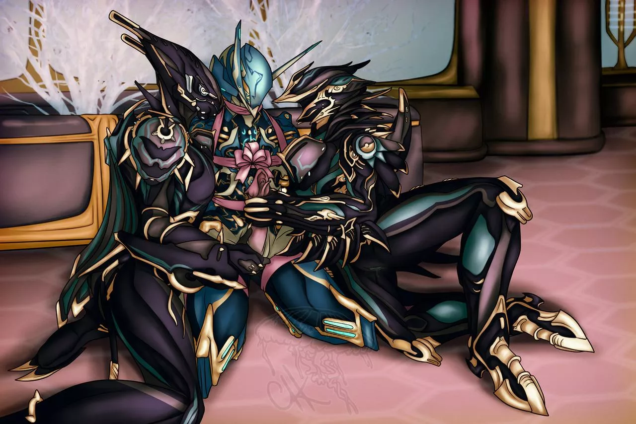 [Valkyr Prime] [Zephyr Prime] [Volt Prime] Valk and Zeph are about to have some fun (Martian Jellyfish)