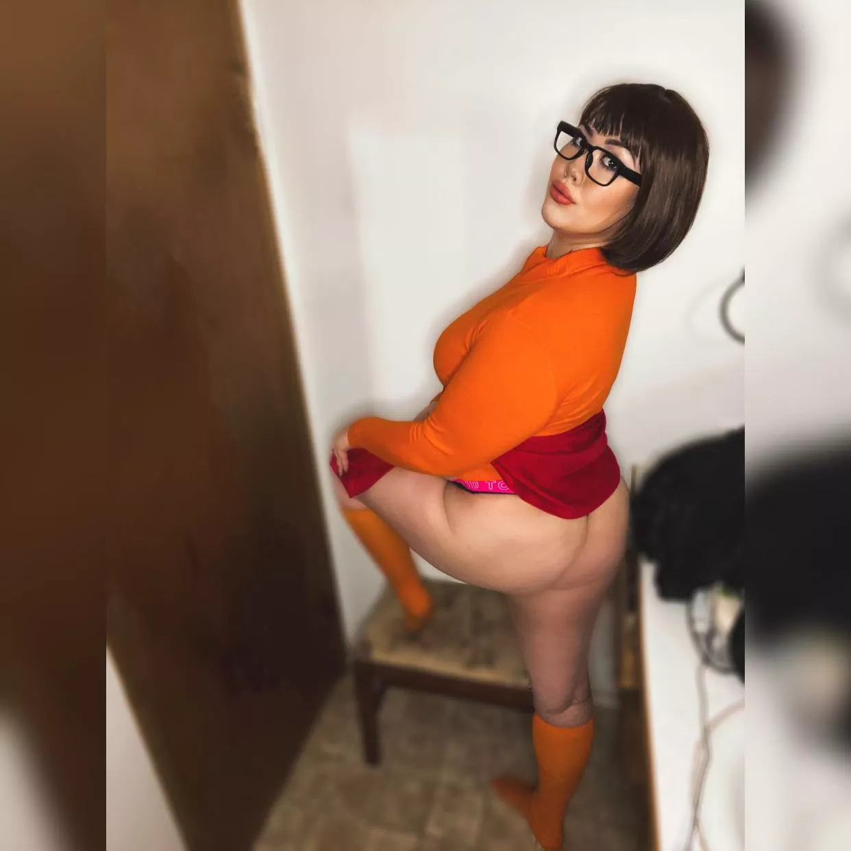 Velma needs to be spanked