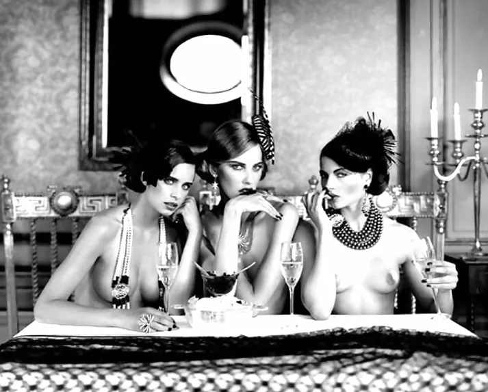 Vintage style champagne ladies