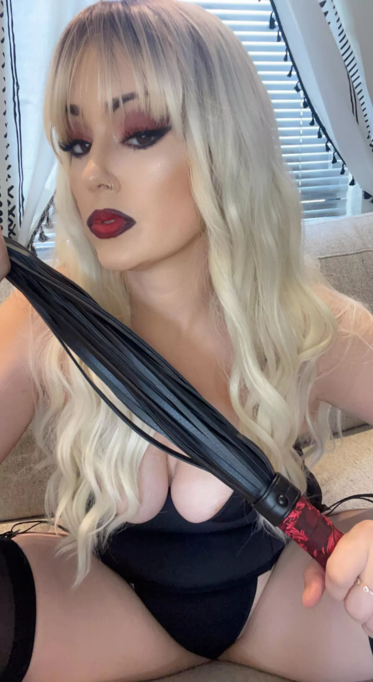 Wanna play with my whip? Arlo_pse