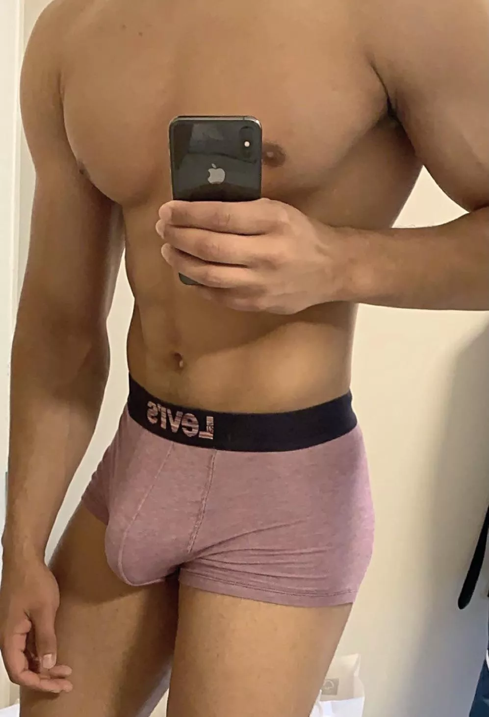 Wanna rub my bulge?ðŸ˜ˆ