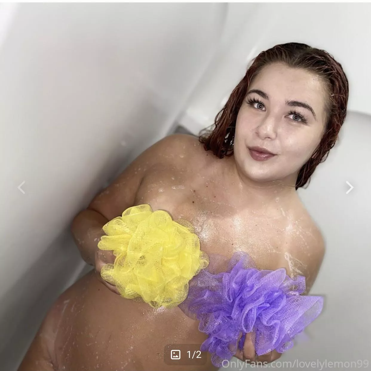 Wanna see me take the loofahs off?🤤 look in the comments link for FREE🥰