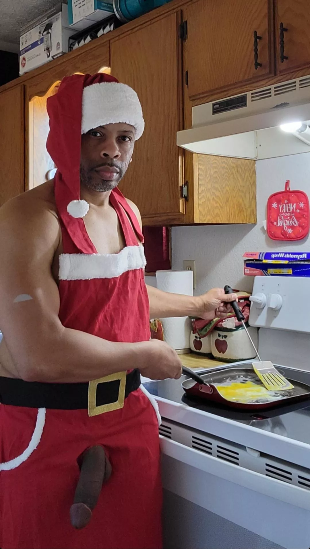 Want Santa to fix you something to eat?