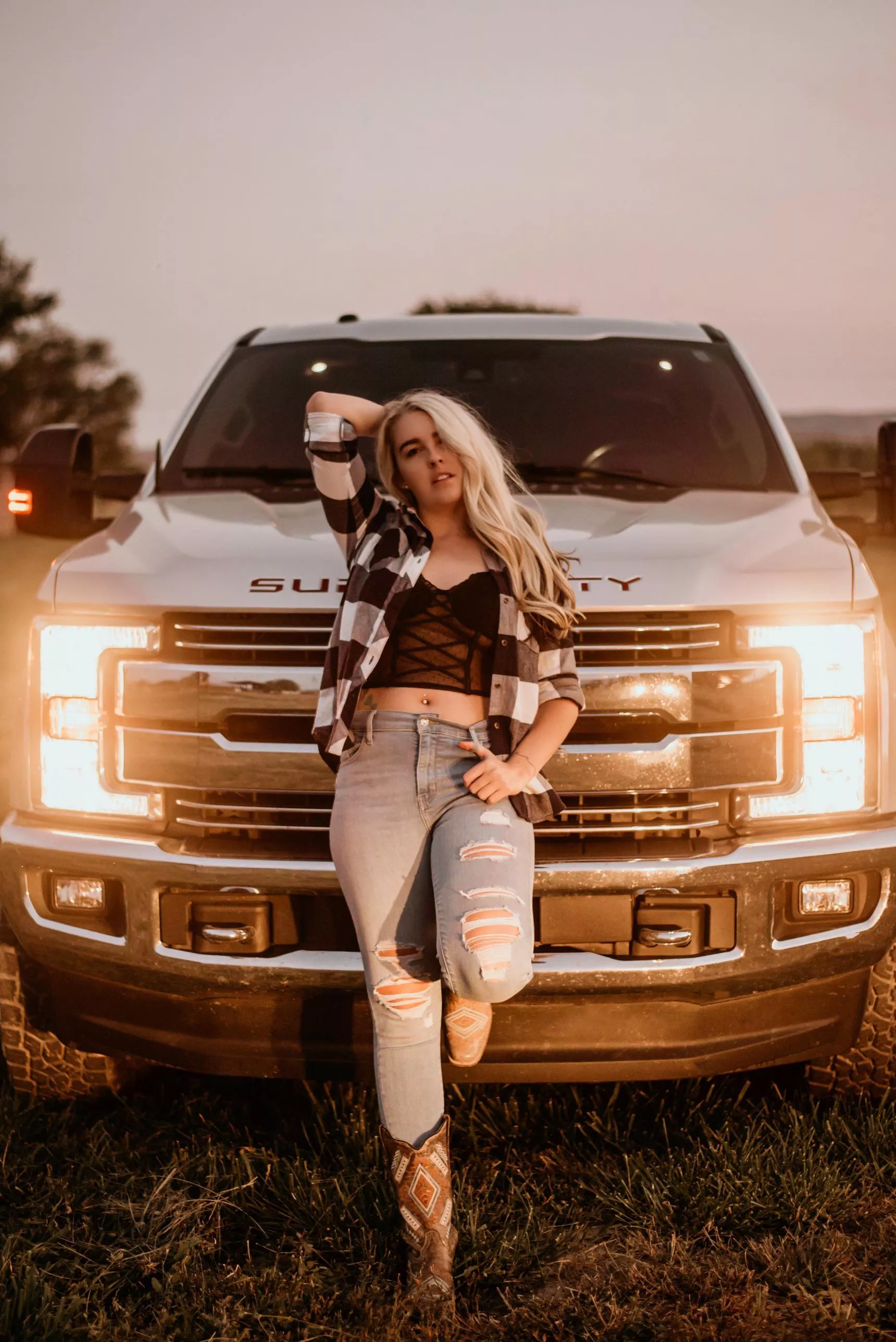 Warm nights and big trucks (f27)