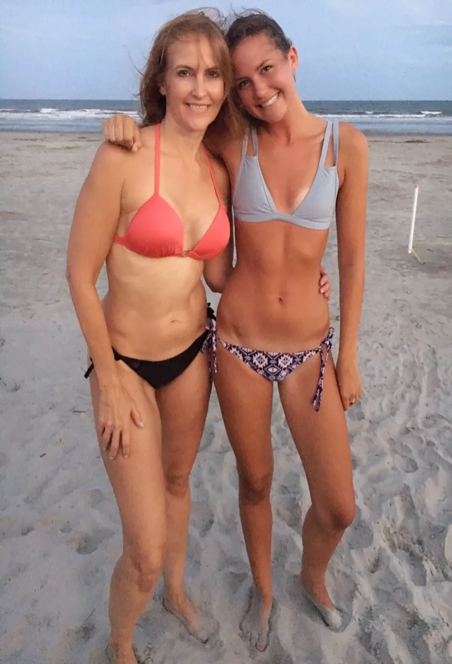 We need more mother's and daughters wearing bikinis.