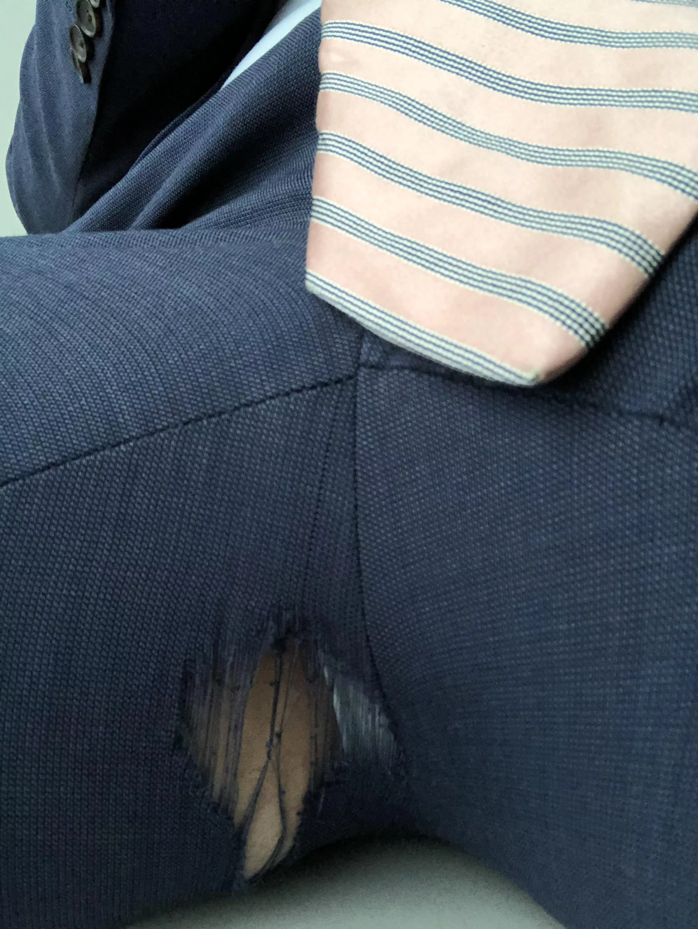 Well, I hope you’ve all had a better Monday than me. It turns out I’ve had a hole in my suit trousers that looks to have been there a while (41.)