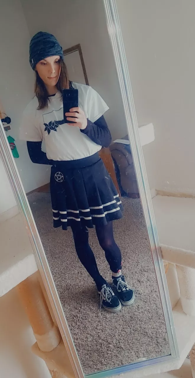 Went out for a walk and felt cute :3