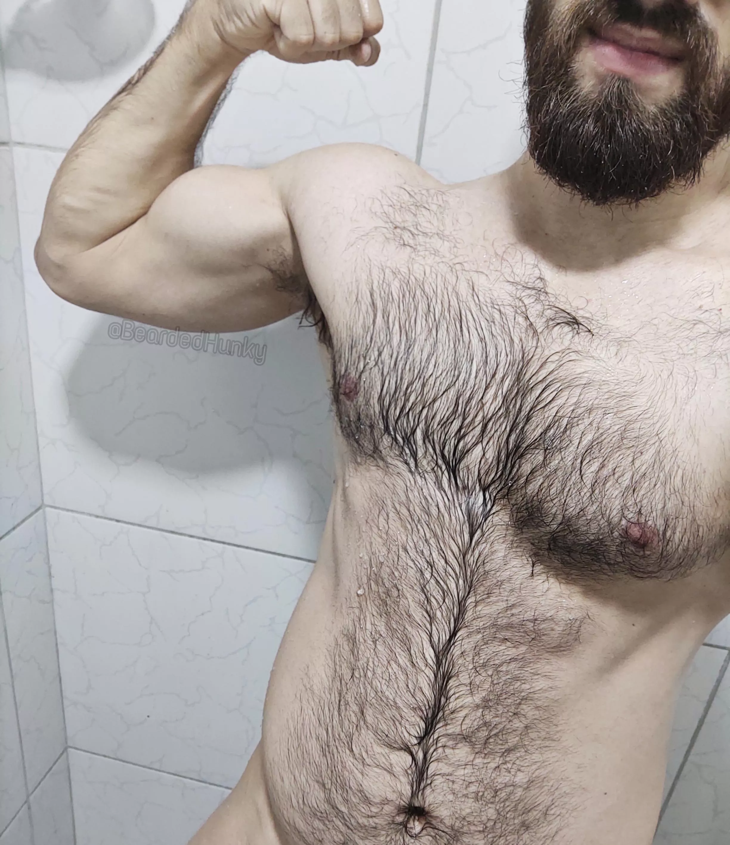 Wet chest hair porn!