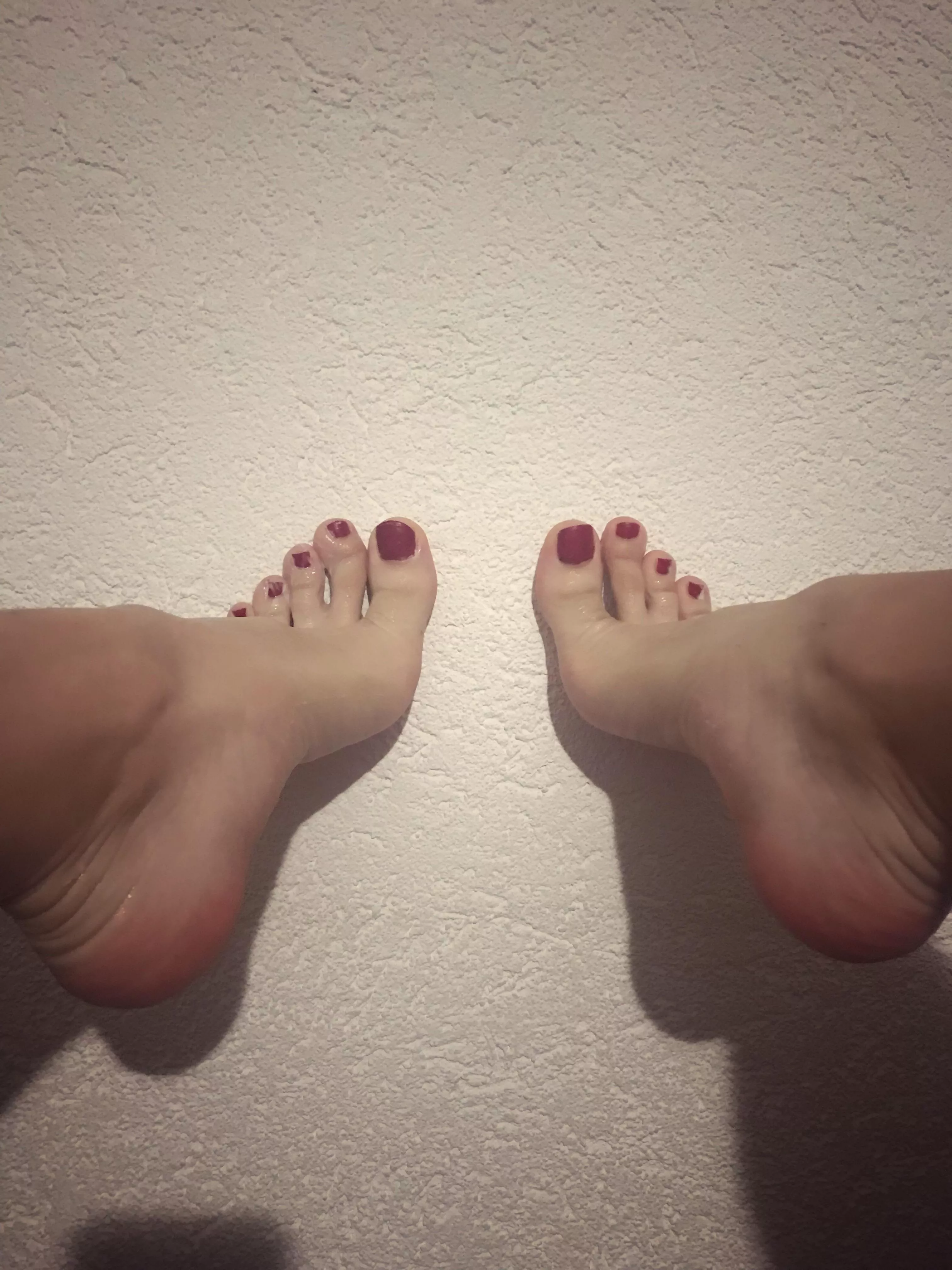 What to do with these pretty toes?