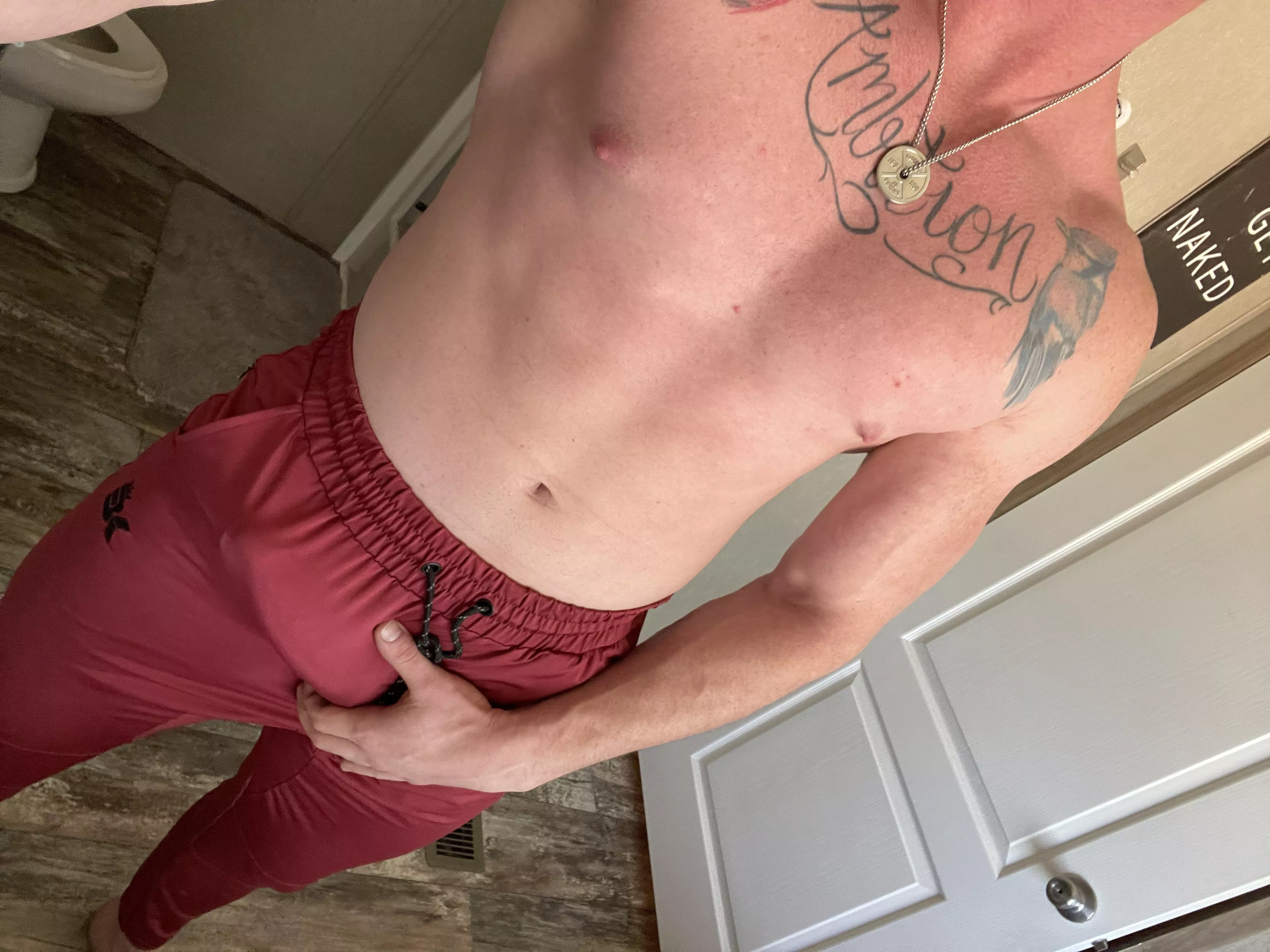 Whatâ€™s hiding under (m)y joggers? 24 - San Angelo, Tx