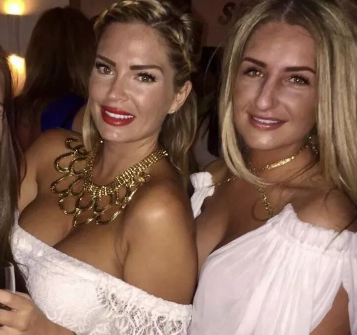 Which blonde cougar would you fuck?