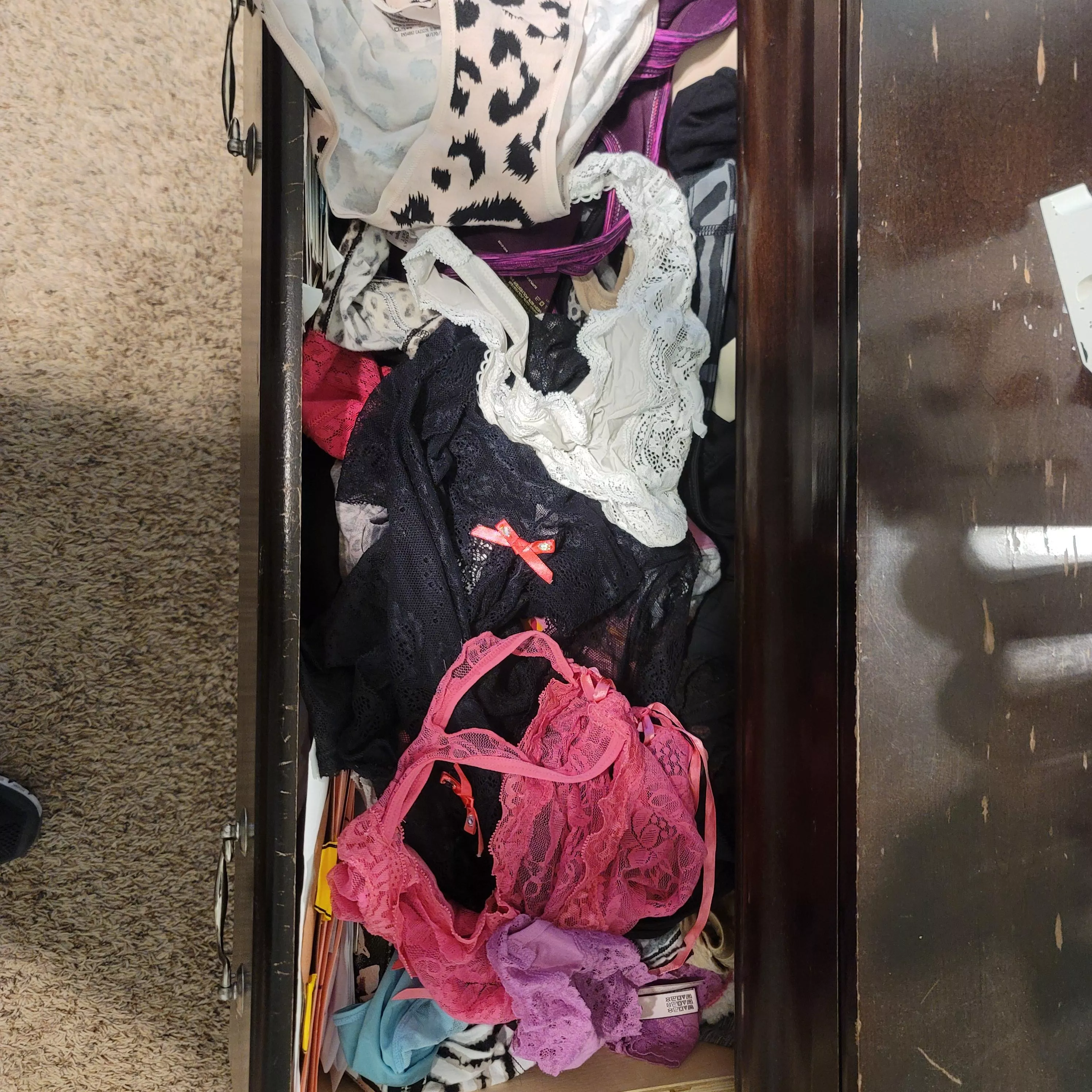 Which Pair. Wifes Drawer