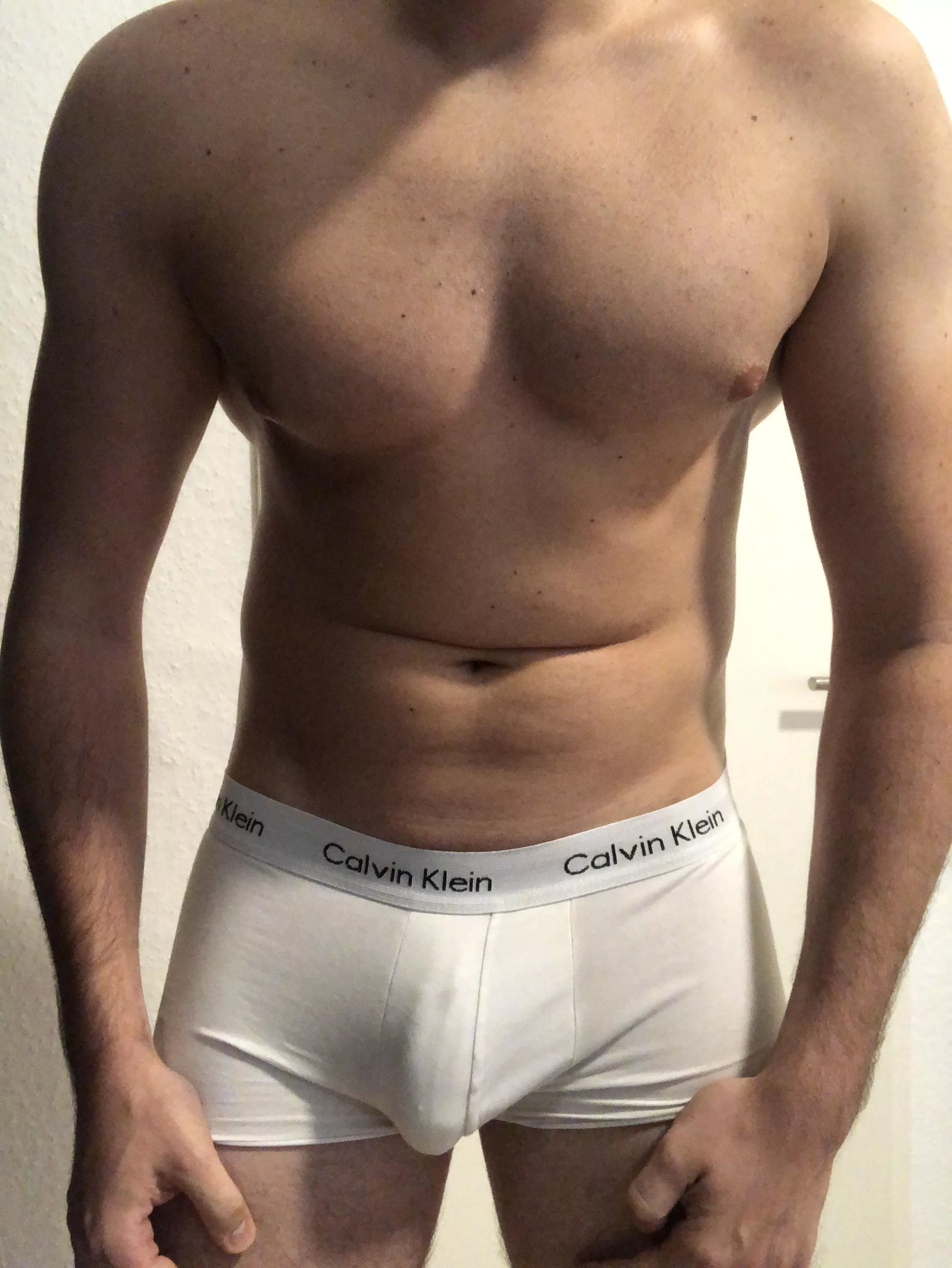 White calvins