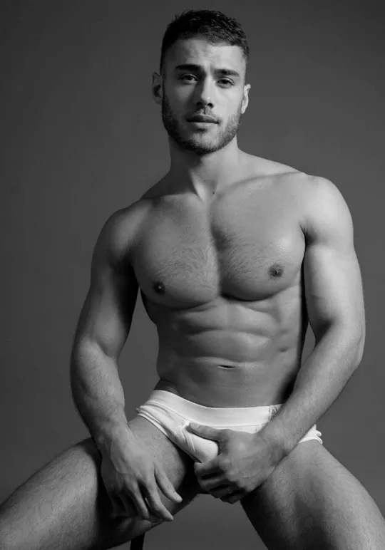 White Undies (X-Post /r/manoman)