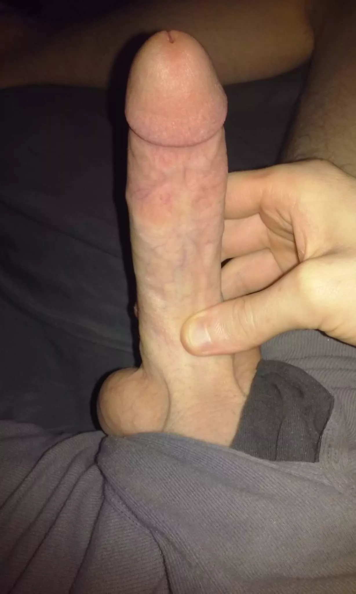 Who likes smooth 21yr old ginger cock ðŸ˜ðŸ˜