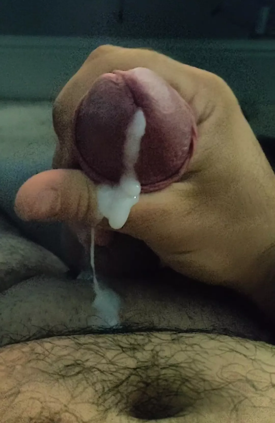 Who wants to lick this cum fresh out of my dick off my hairy belly? ðŸ˜ˆðŸ˜‹