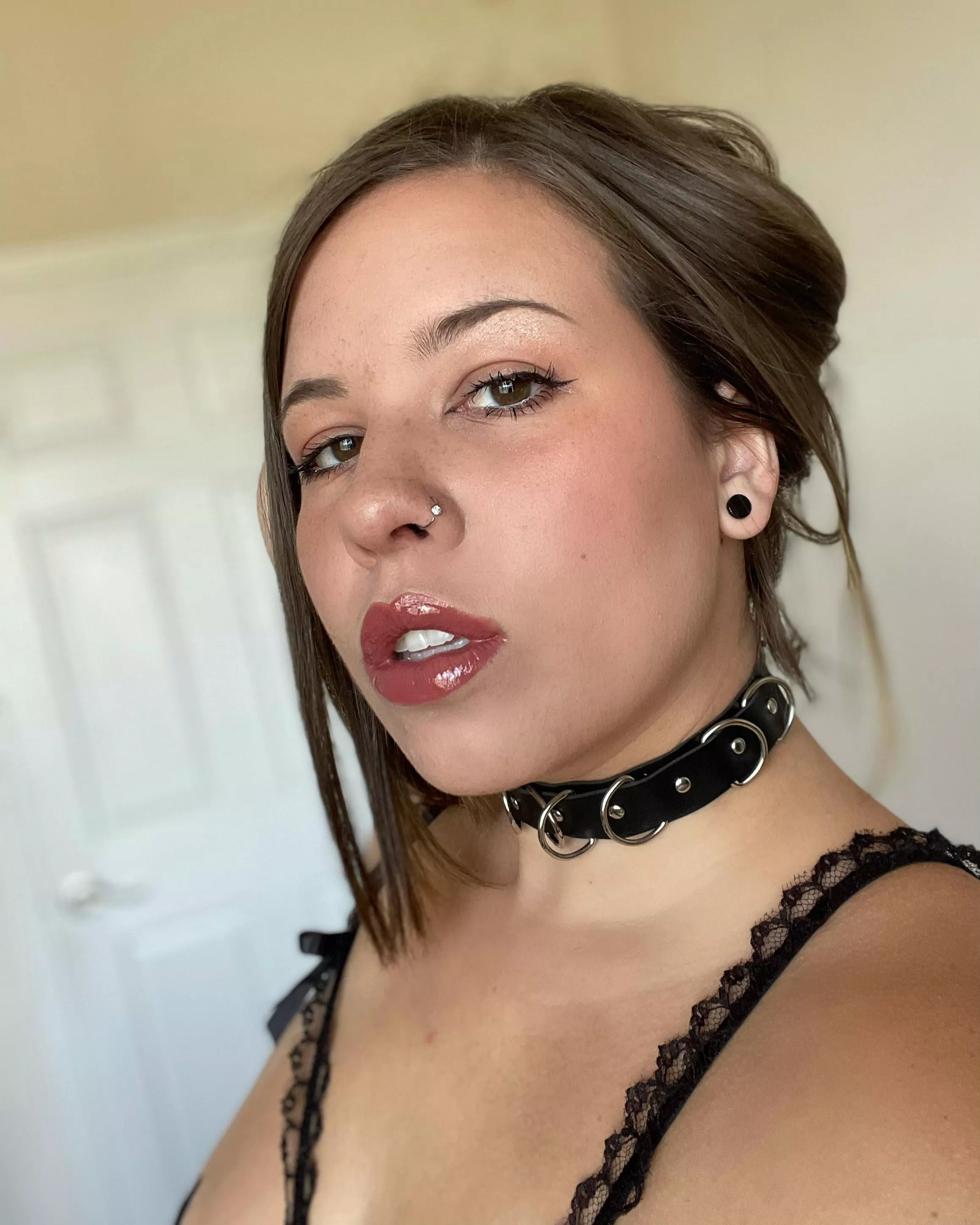 Who wants to punish this kinky collared slave? ðŸ˜‹ðŸ–¤ [F]