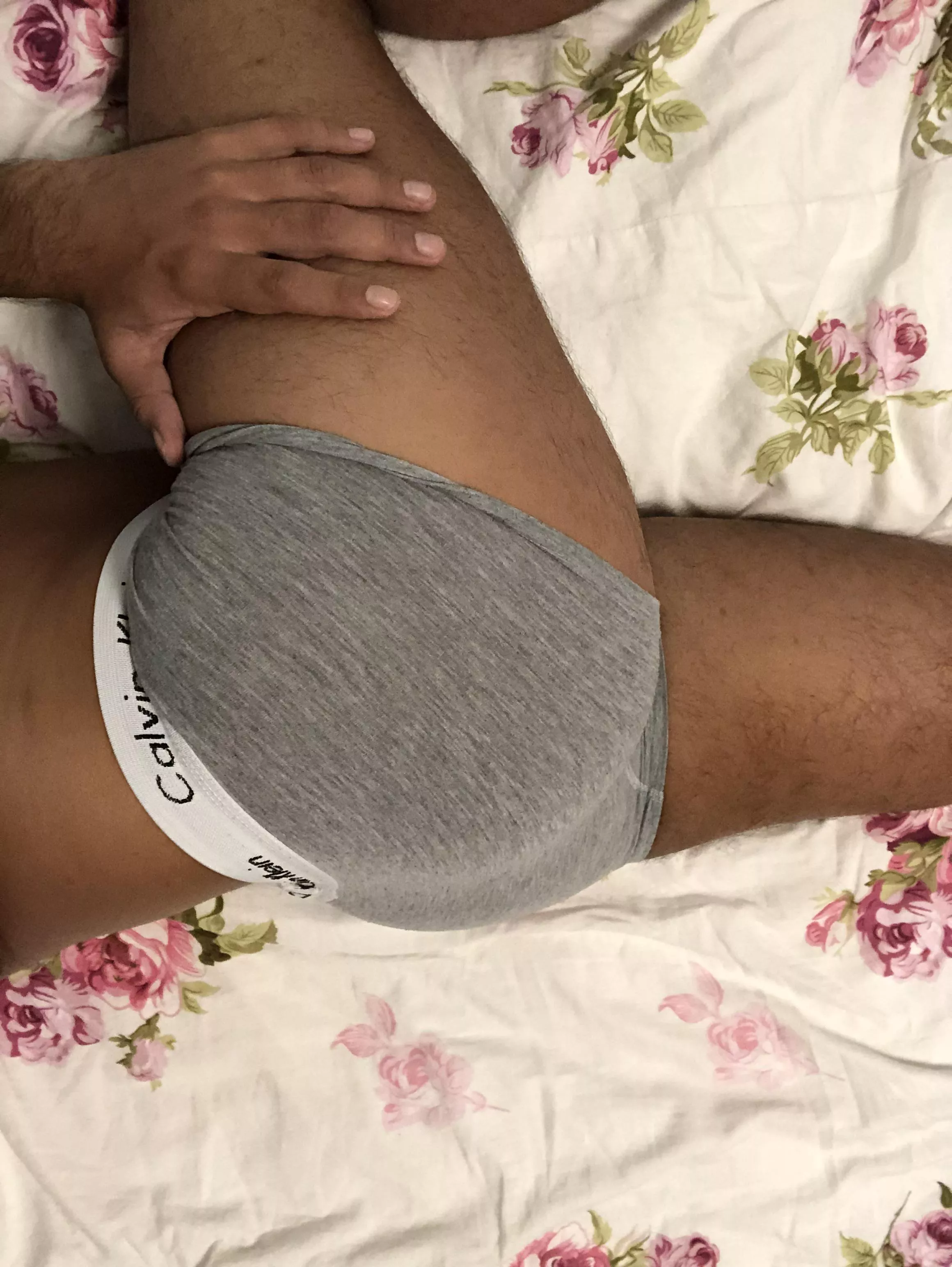 Who wants to spank me and cum on my a$$? 😏👅