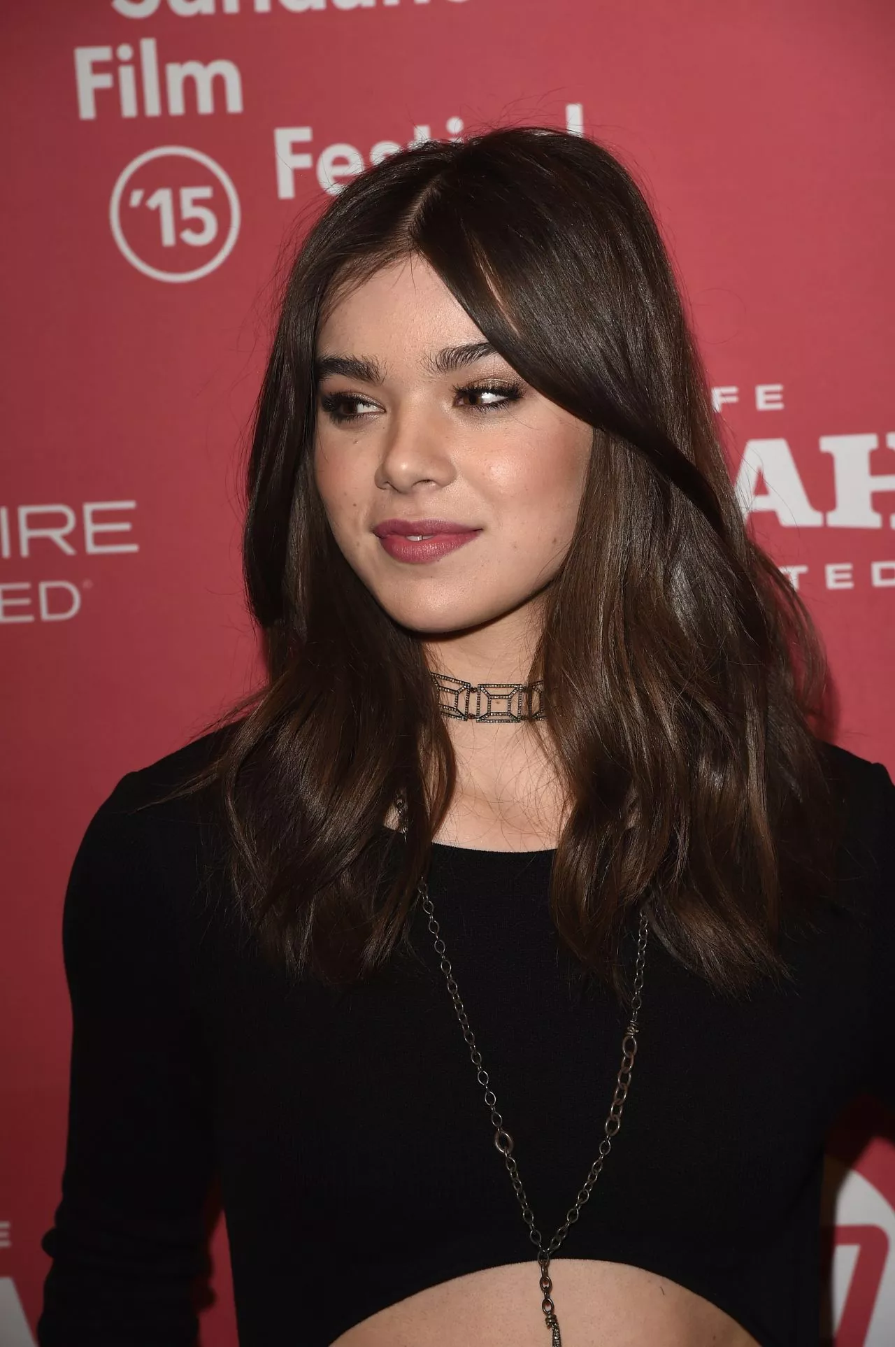 Who wants to watch me cum for Hailee Steinfeld?