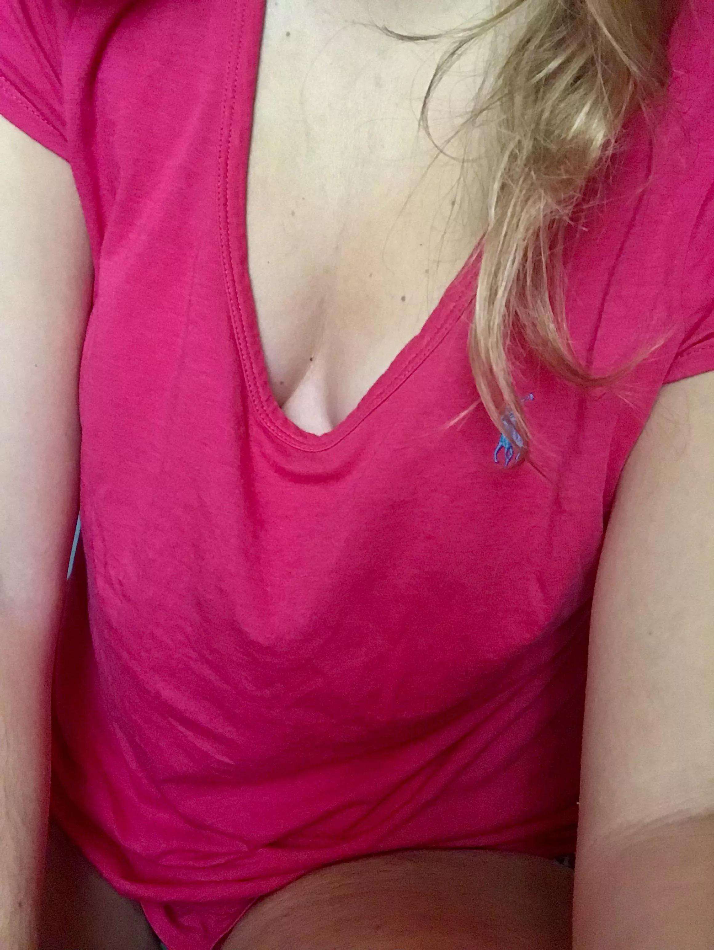 Who would like a peek inside my shirt this morning? [F25]