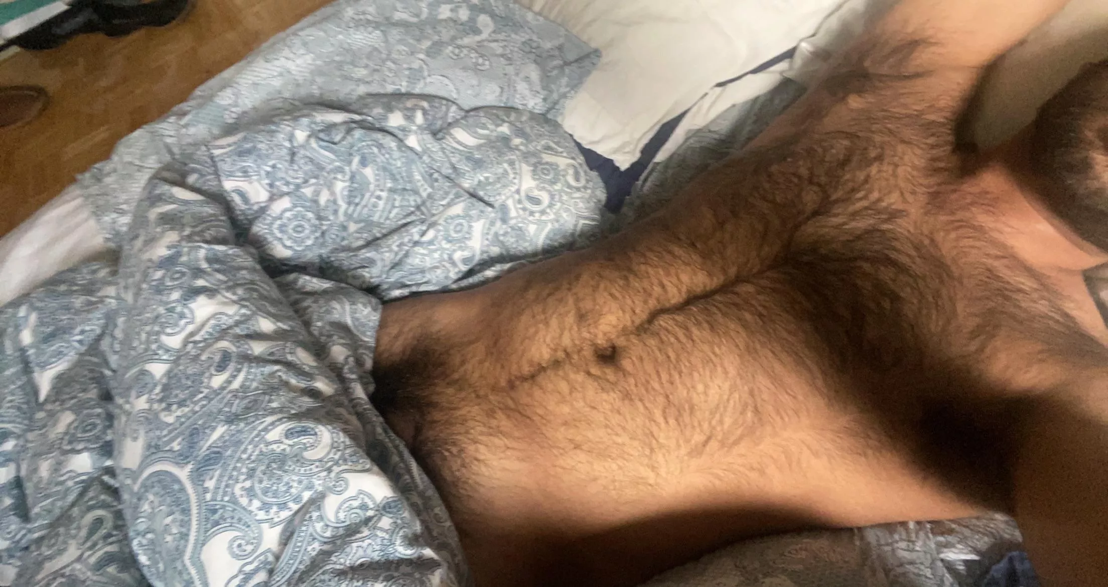 Whoâ€™s down for some morning cuddles?