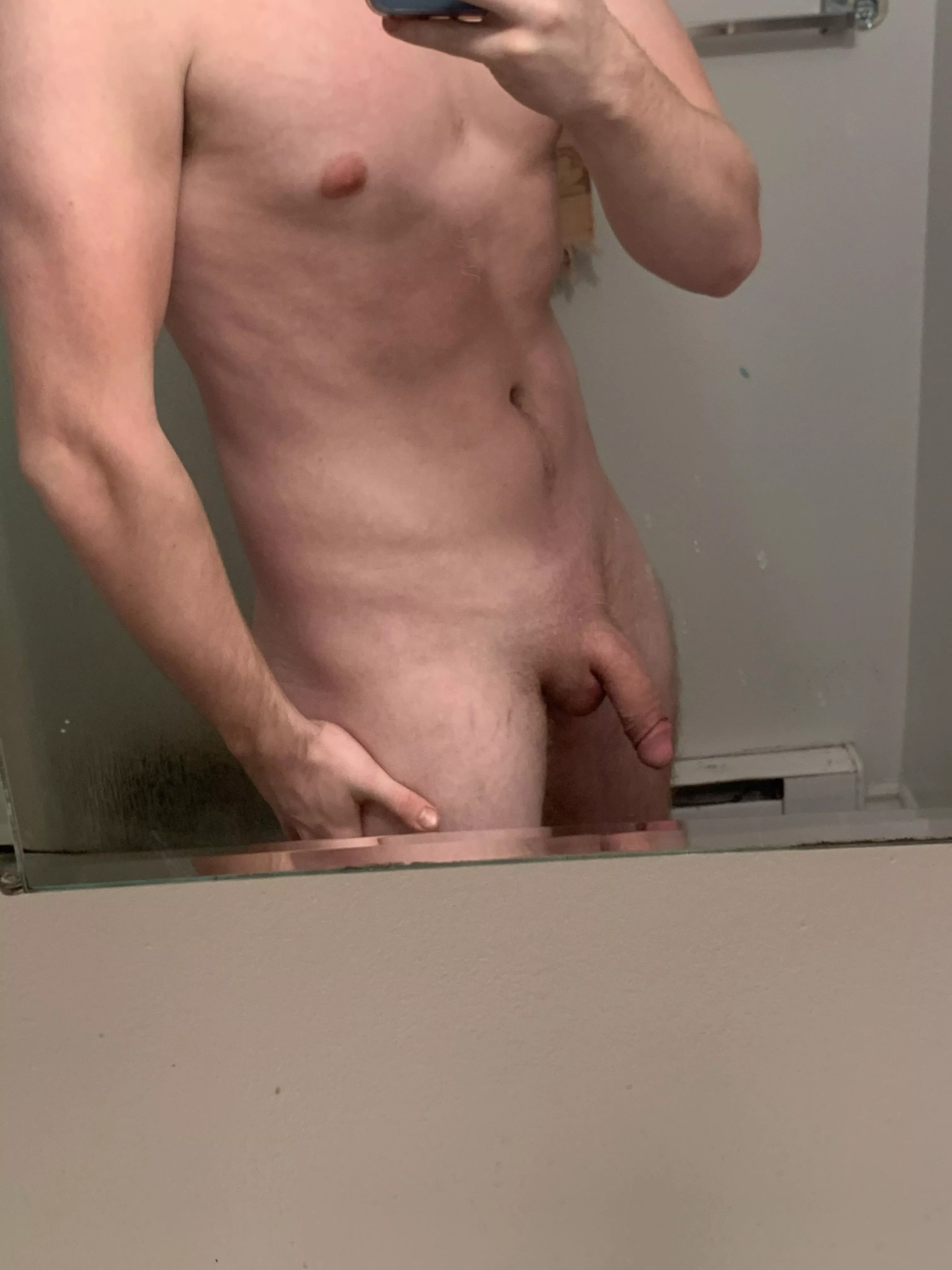 Whoâ€™s gonna make me hard? Never posted a soft pic before