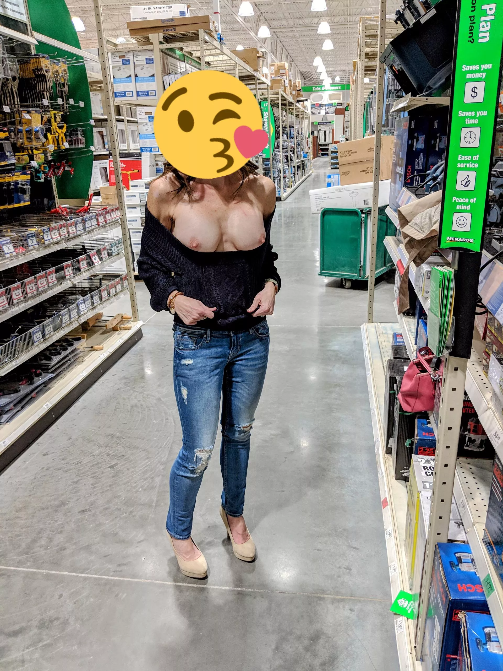 Wi[f]e gets bored in the hardware store