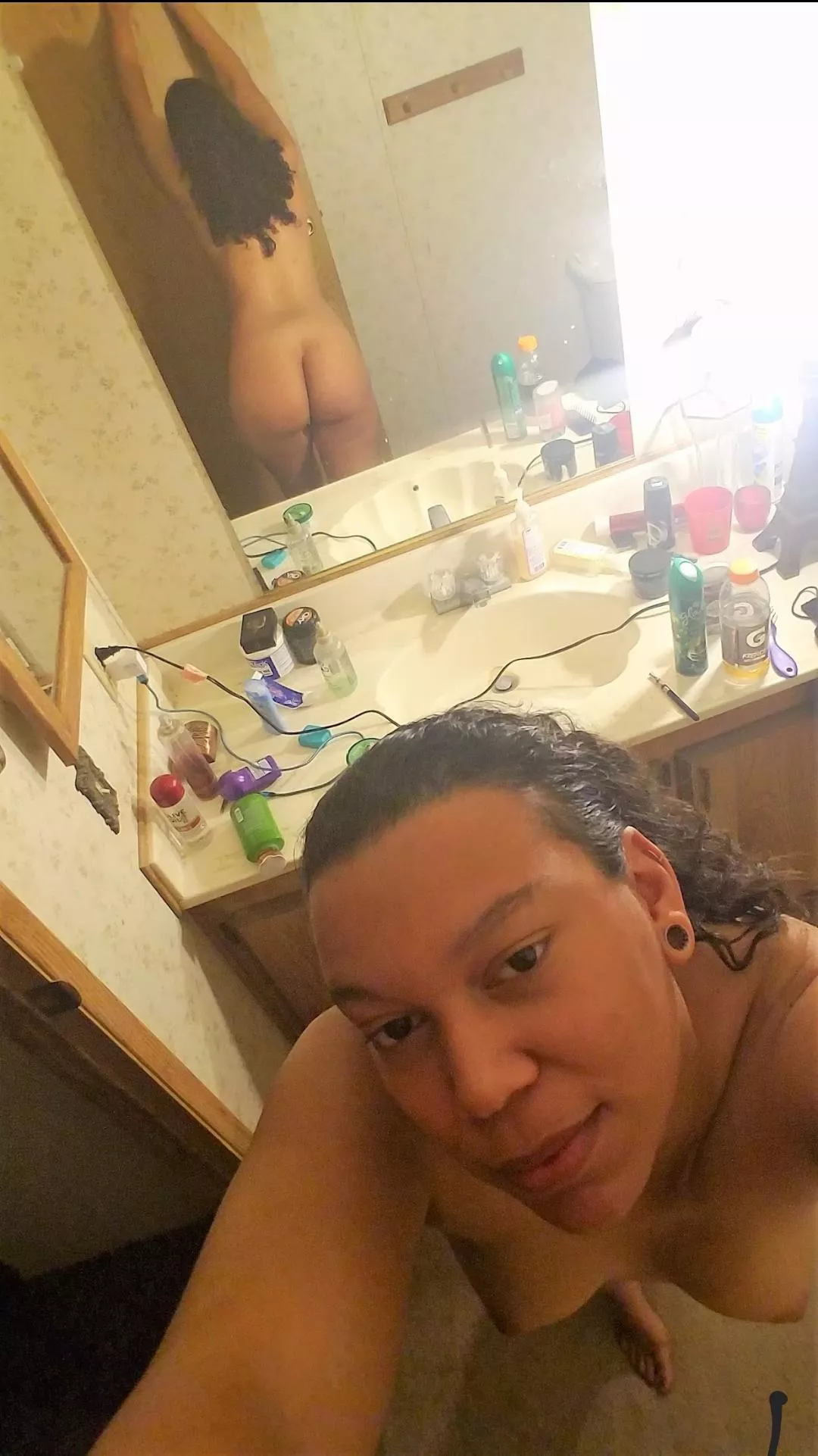 Wife looking for a fat cock