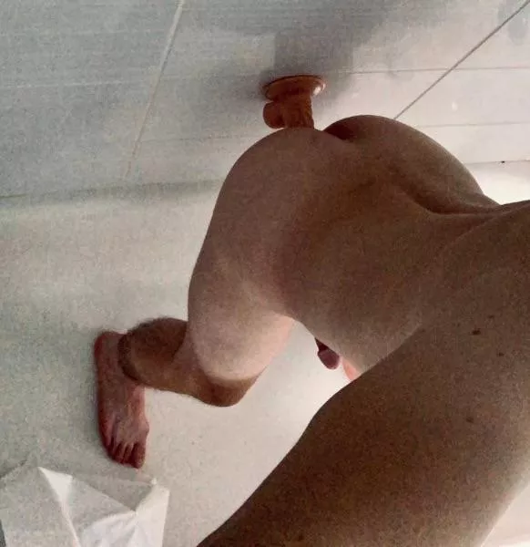 wish i had real cock fucking me in the shower ðŸ˜» easier clean up bc im a messy bitch