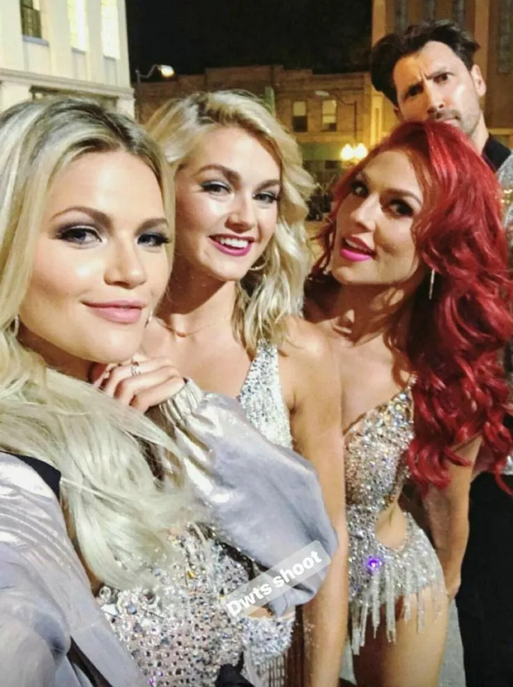 Witney, Lindsay or Sharna...what do you say??