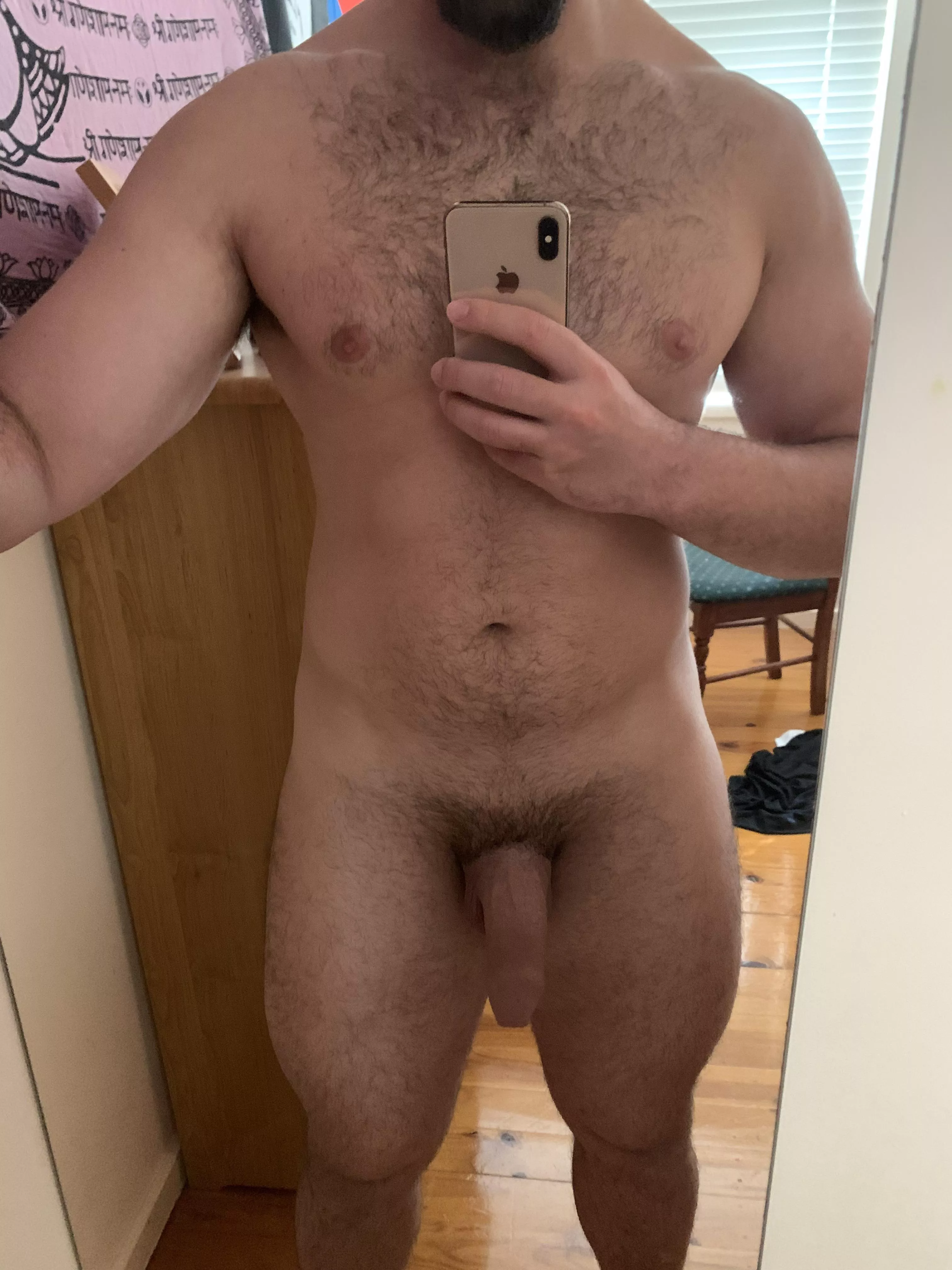 Women Whatâ€™s your preference hair or shaved body? (M) 1-10