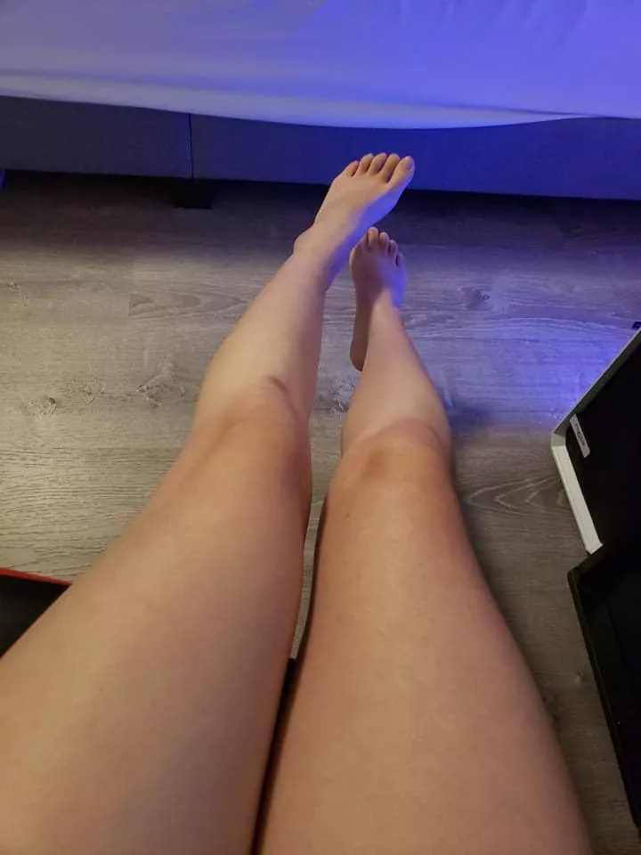 ðŸŒ¸Worship my tired feetðŸŒ¸