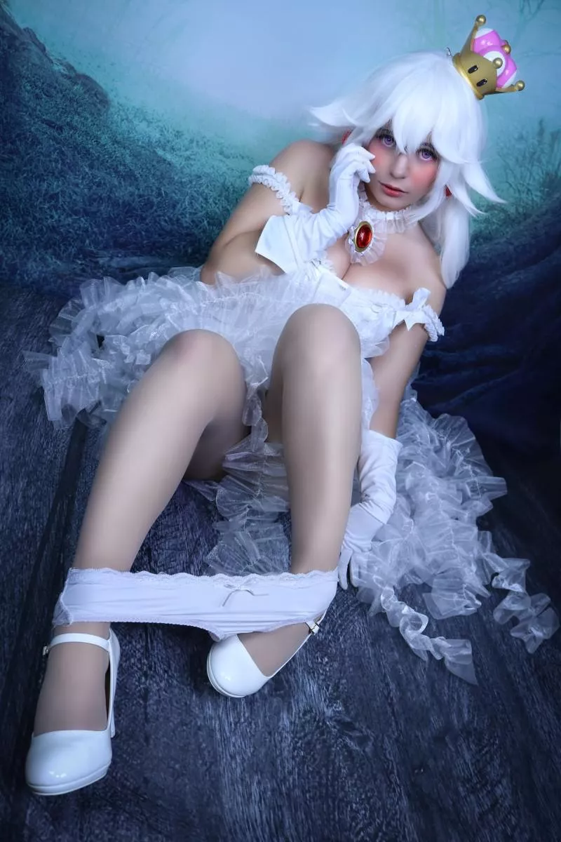 Would you date this shy princess? [Boosette] (By Lysande)