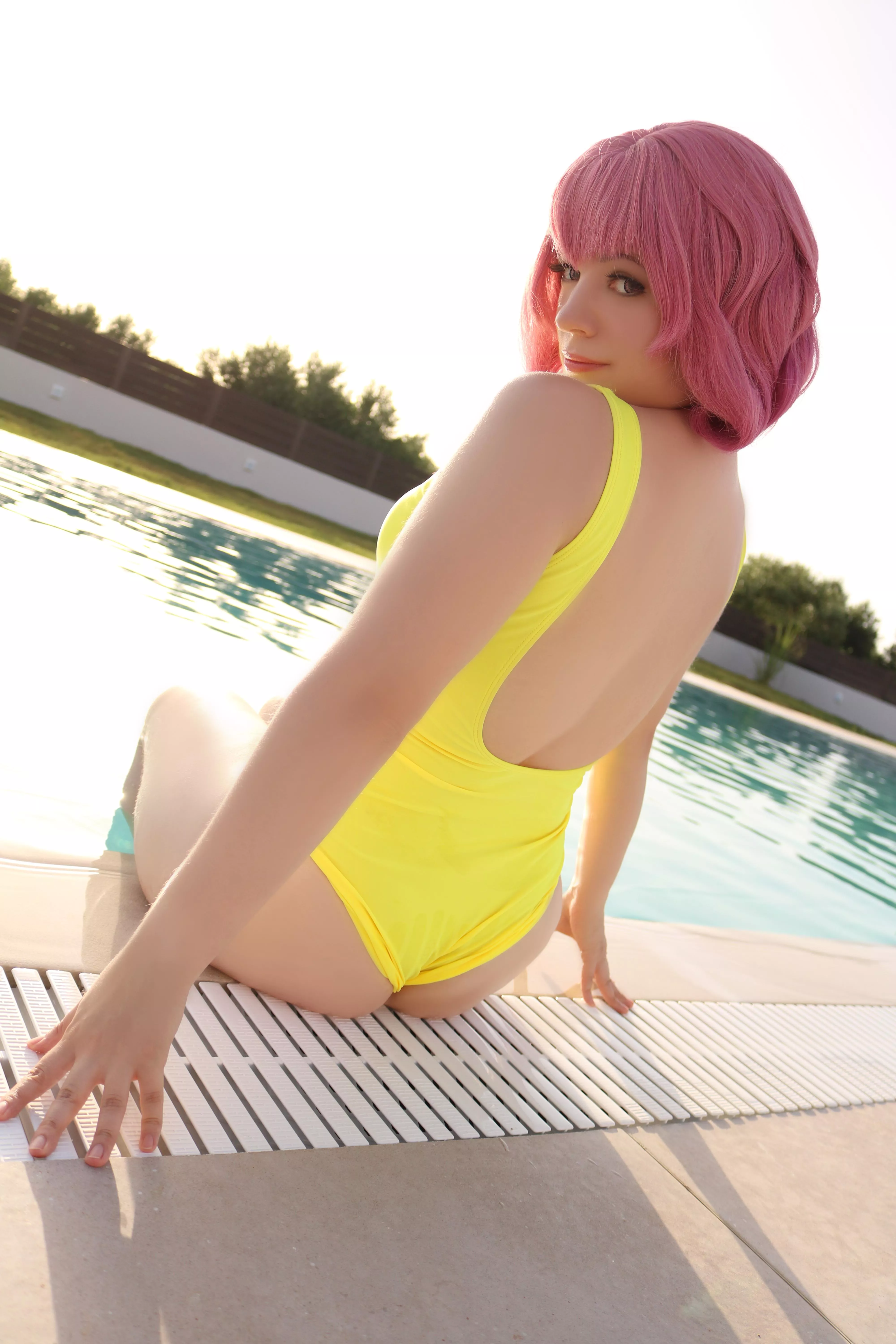 Would you relax at the pool with Kawai? (By Lysande)