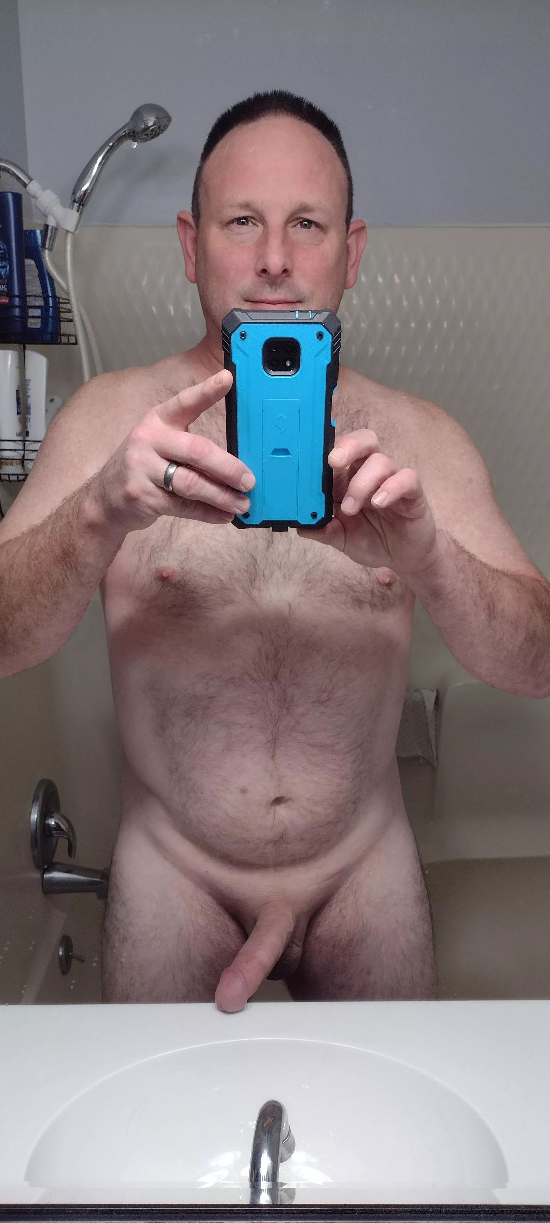 Would you ride this dad bod and let me fill your pussy up? Im fixed ;-)