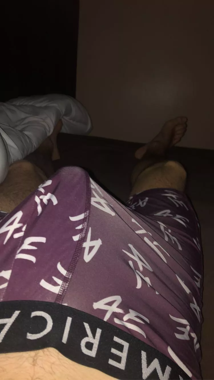 Would you rub my bulge?