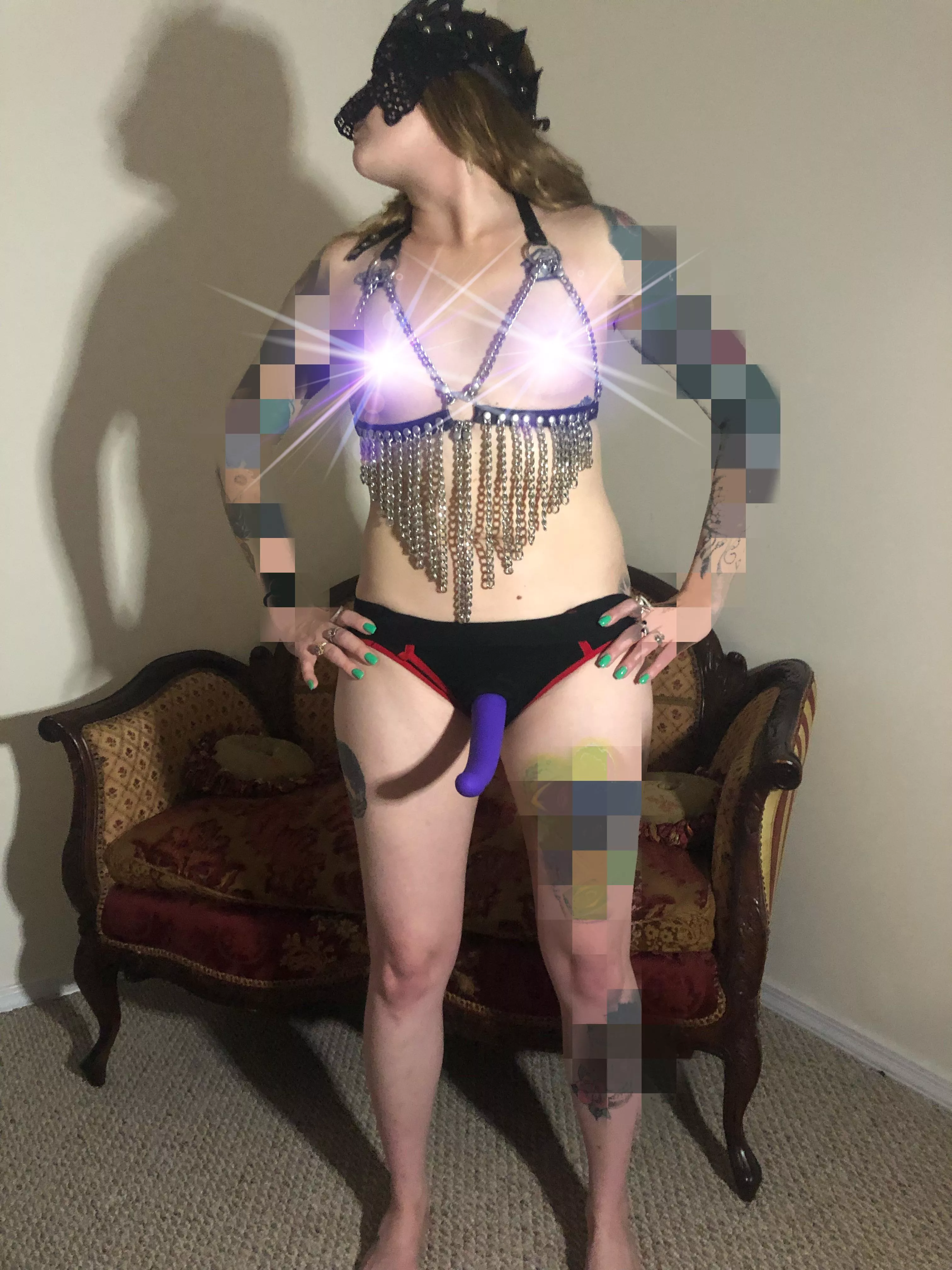 Would you take your beautiful Queen’s ladycock?