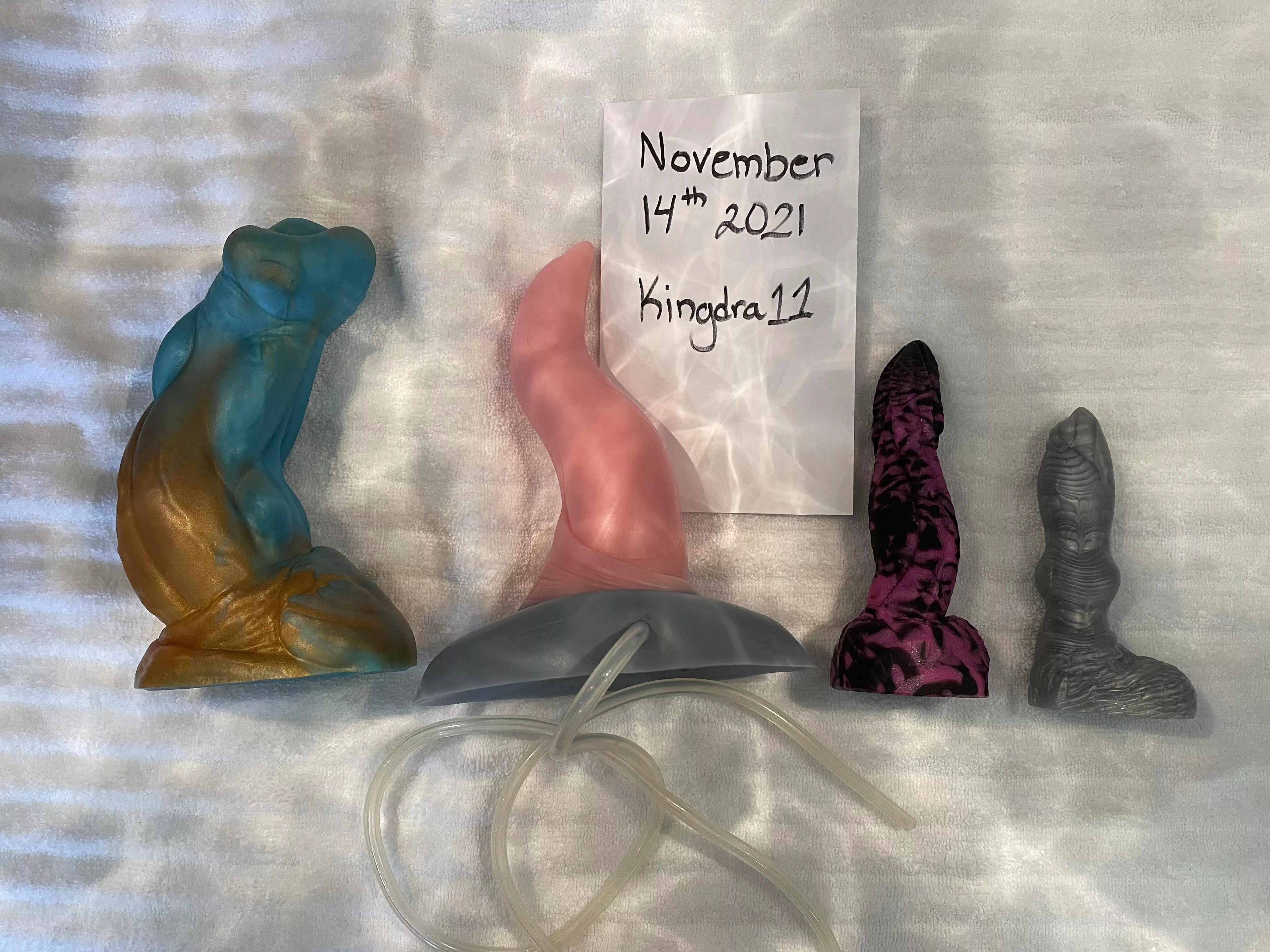 WTS Stan (Small), Kona(Small), Orochi (Mini) and Diego (Mini)!